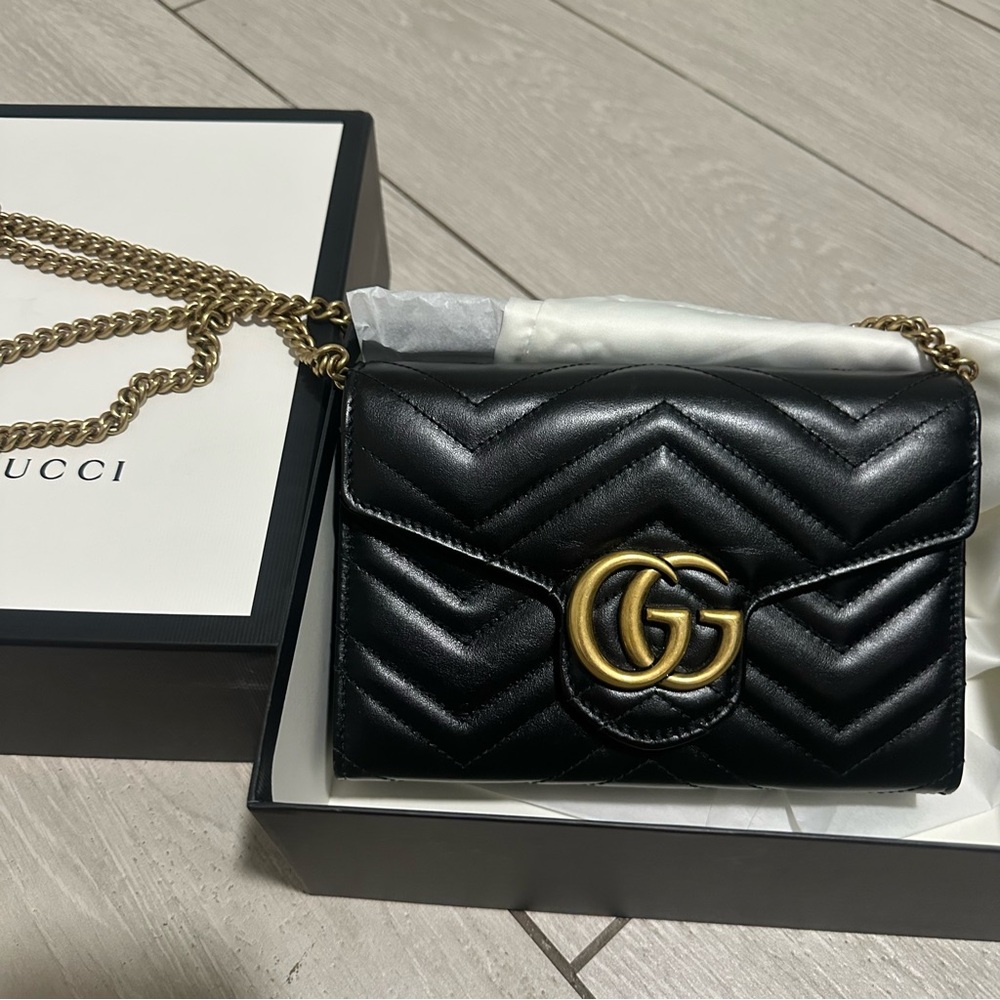 GUCCI MARMONT WALLET ON CHAIN WOC BLACK